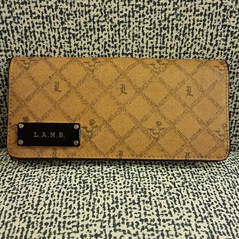 L.A.M.B Wallet
